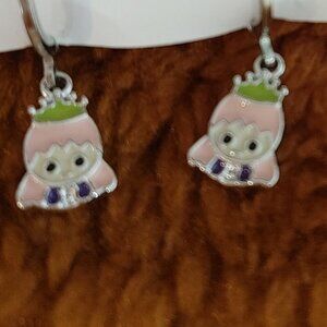 Childrens Cute Princess Earrings Leverback with Pink & Green Enamel